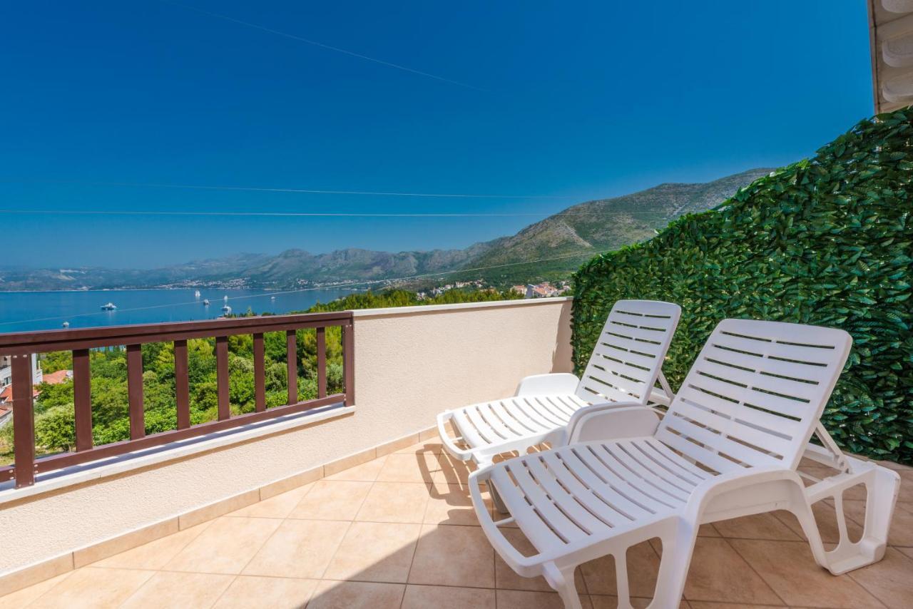 Ferienwohnung Penthouse With Panoramic View Cavtat Exterior foto